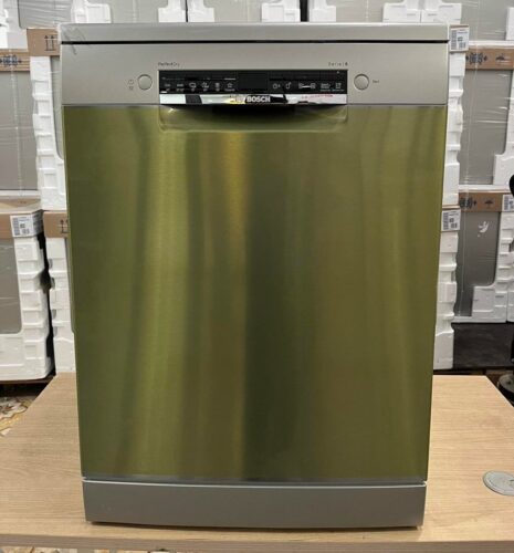 Máy rửa bát Bosch SMS6ZCI15E photo review